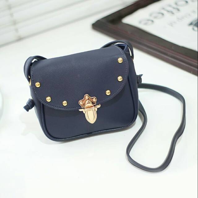 Tas selempang wanita mutiara/ Tas selempang wanita terbaru /Tas selempang wanita /Tas selempang