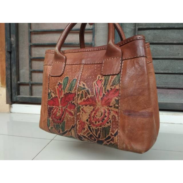 Preloved tas kulit lukis batik