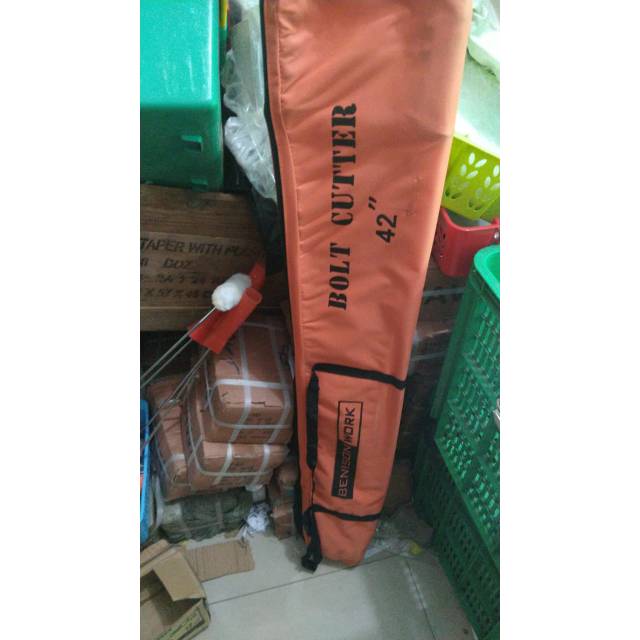 

gunting beton 42" inch / gunting besi beton/ bolt cutter / gembok rantai