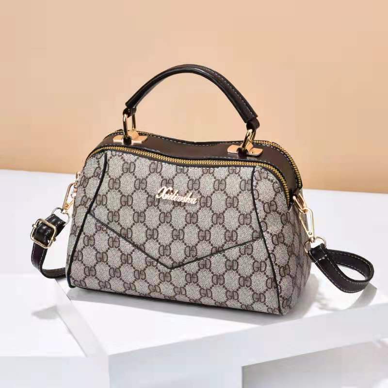 TFT AX200155 92824 AX824 C0475 (1 KG MUAT 2) Tas Selempang Wanita Import HANDBAG Basic Elegant MOTIF KOTAK CC FLOWER
