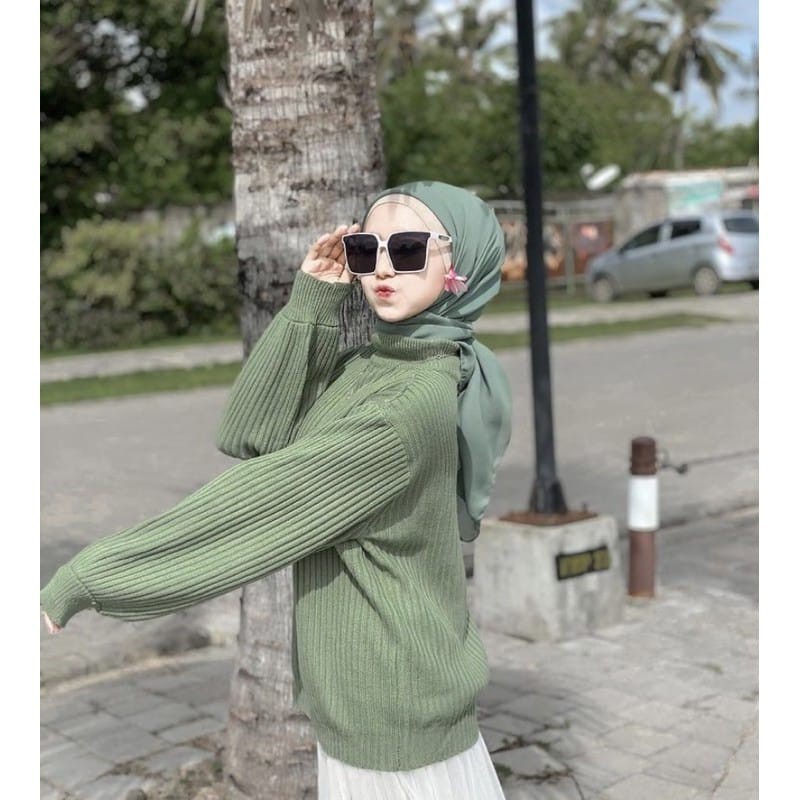 VALERI TEBAL MOLLY BALLONY SWEATER RAJUT WANITA TANGAN BALON VANIA TURTLENECK KNIT BAYONETA