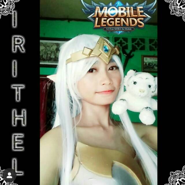 Foto Cosplay Hero Wanita Mobile Legend - Michael Redmon