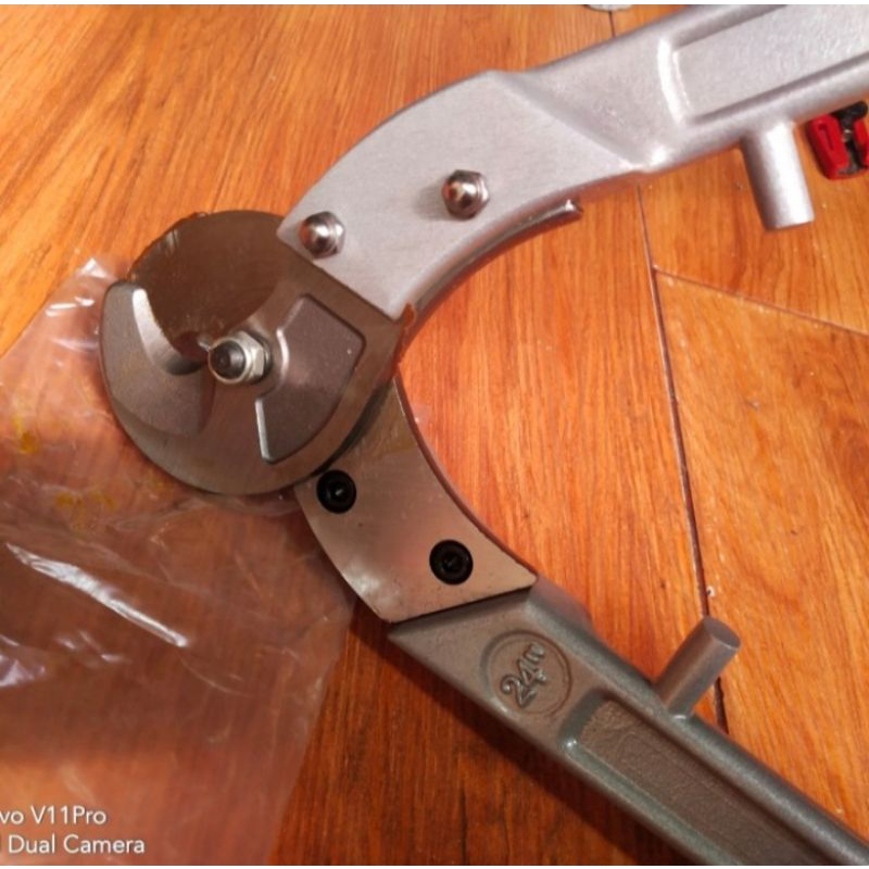 Tang potong Tembaga kabel Aluminium / GUNTING KABEL CUTTER  ( 24 inch)
