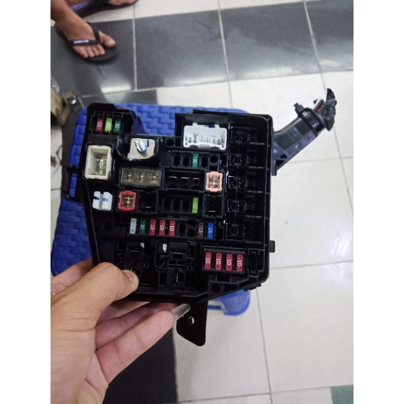 fuse box sekring rumah box sekring toyota yaris vios original