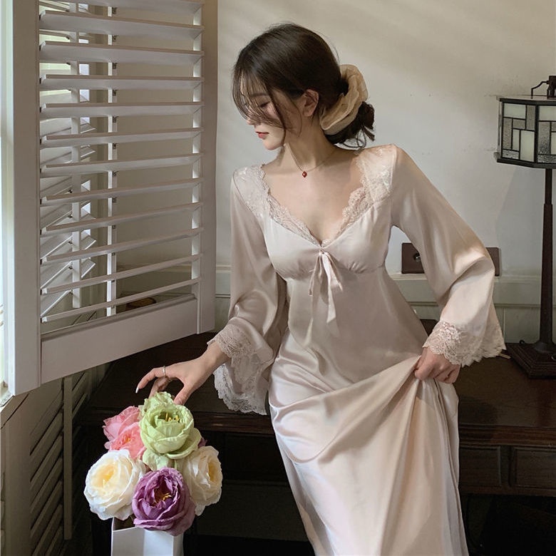 Baju tidur wanita Perancis V-neck seksi renda jahitan rok panjang satin pakaian rumah rok lengan pan