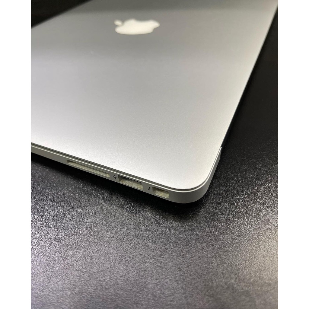 Macbook Air 13 inch 2015 core i5/i7 128gb 256gb 512gb Second Original Gosend Bergaransi