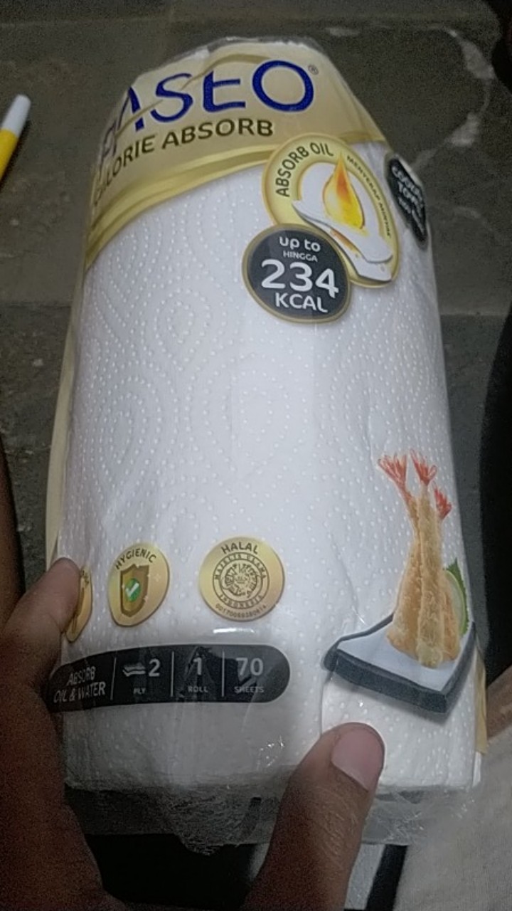 ( Tisssue Towel Dapur 1 Roll ) Tisu Paseo 70 Sheet Calorie Absorb (no.151)