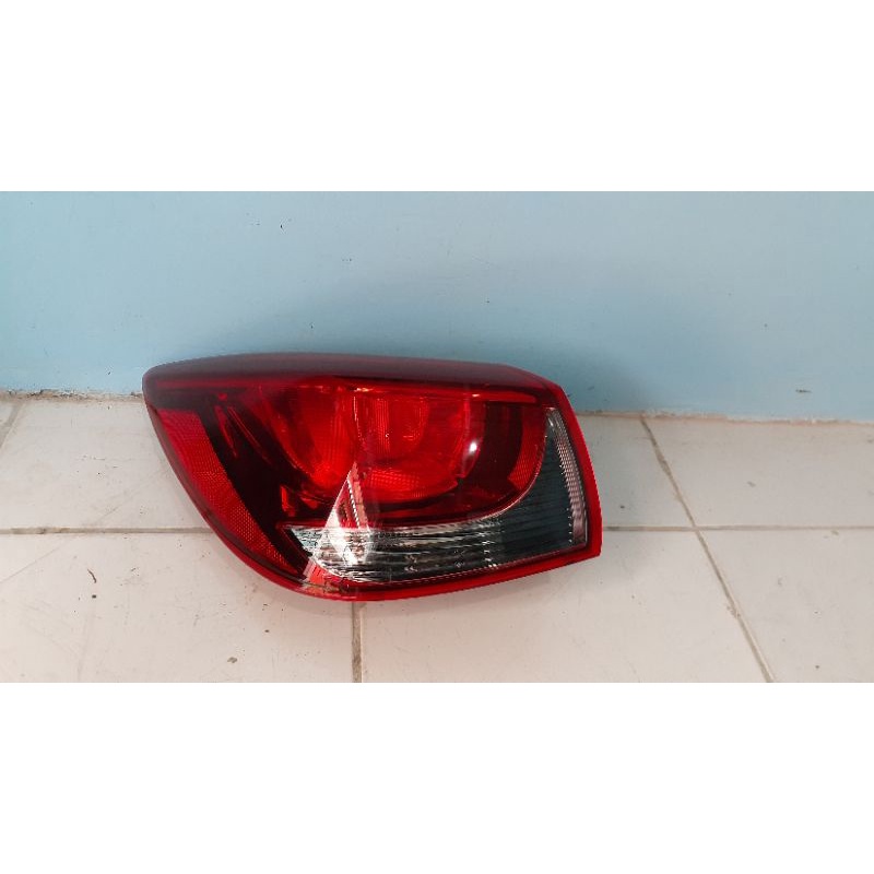 Stop lamp Mazda 2 th 2015-2019 kiri