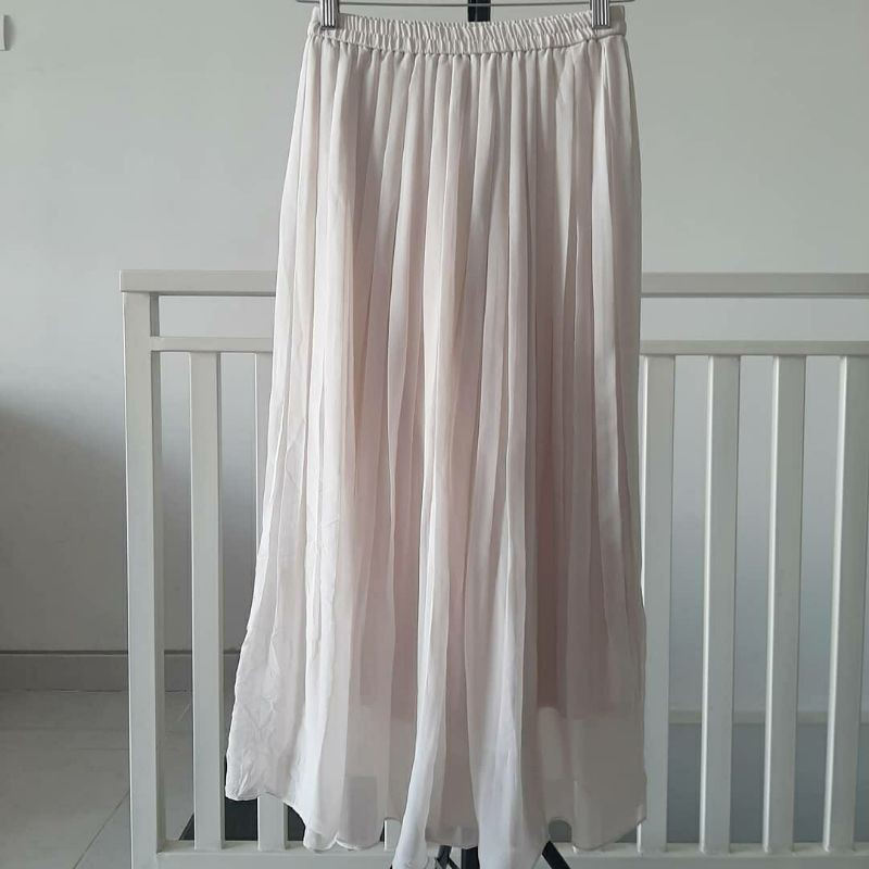 long skirt pleated rok panjang plisket uniqlo original