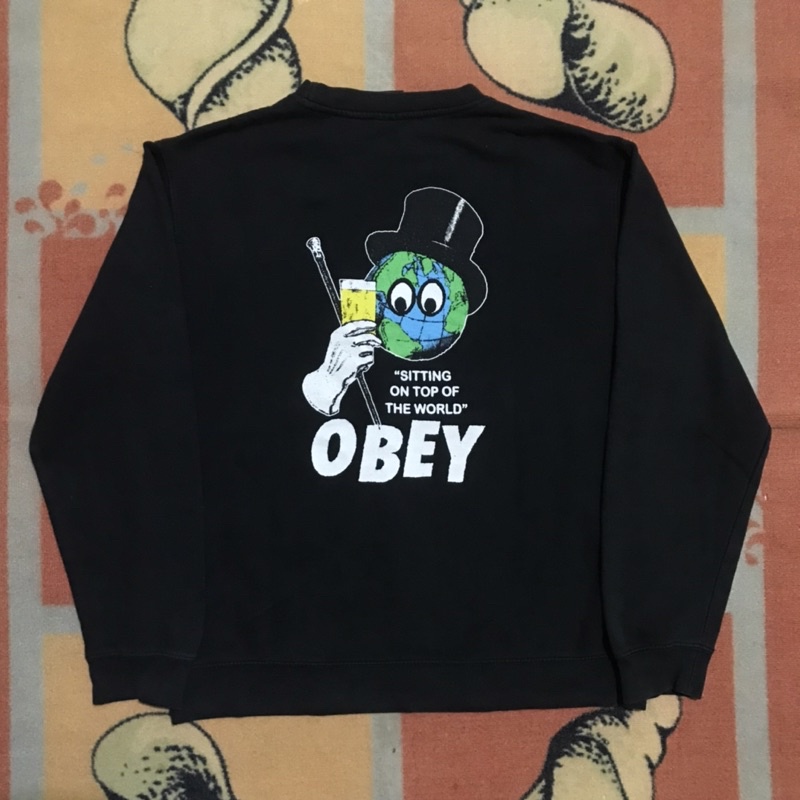 crewneck obey second