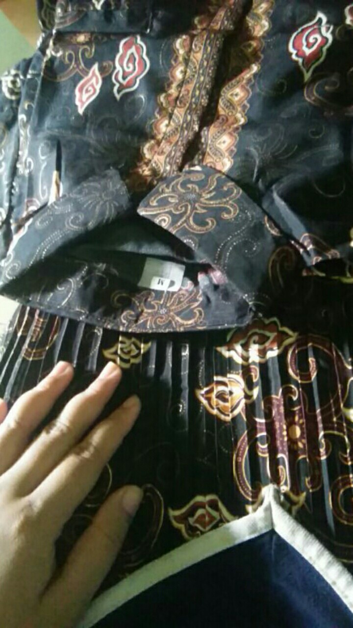 Murah Couple Batik & Rok - Mega Mendung Hitam