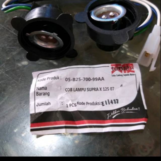 FITING LAMPU DEPAN SUPRAX125 BATMAN