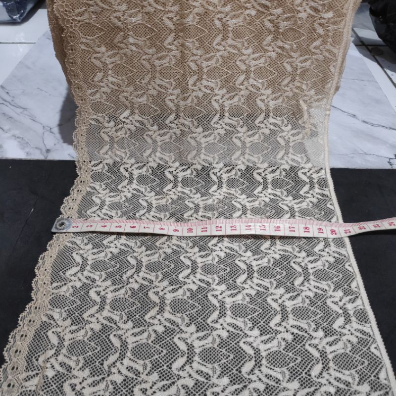 Lace Renda pinggir Cream (Permeter)