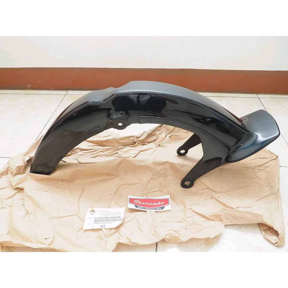 Spakbor Depan Honda C700 C800 Star Original Astra