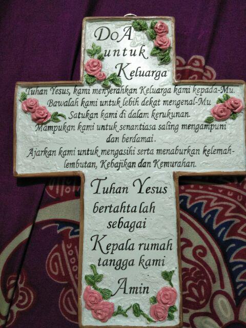 Pajangan Salib Dinding Gantung Doa Untuk Keluarga