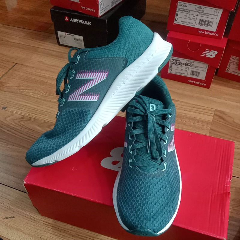 sepatu new balance W413CT1