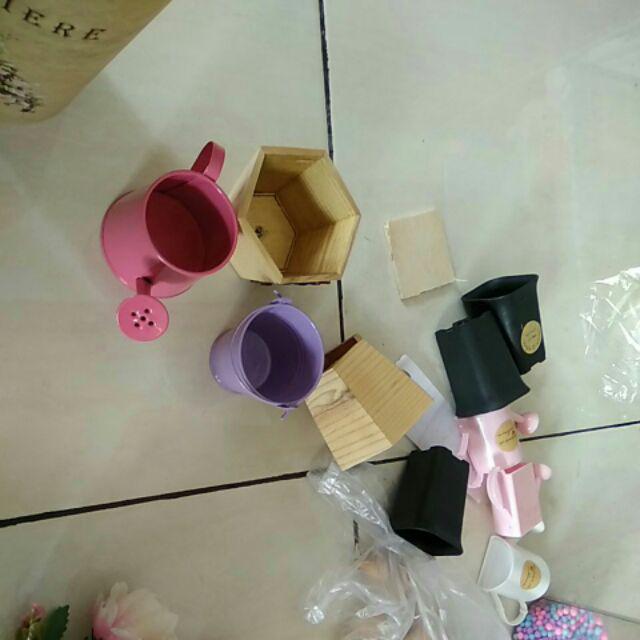 Pot Plastik Shabby Vas Plastik