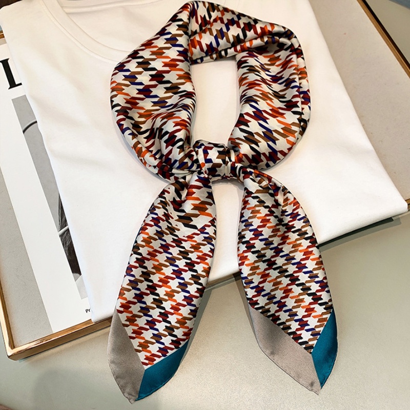 &quot;Daylin&quot; 70x70cm scarf , Scarf Leher, Scarf Tas, Bahan High Grade Silk Immitation