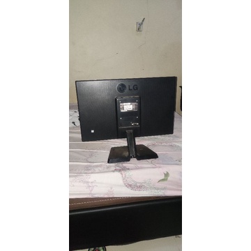 monitor LG 20in Kabel vga no HDMI