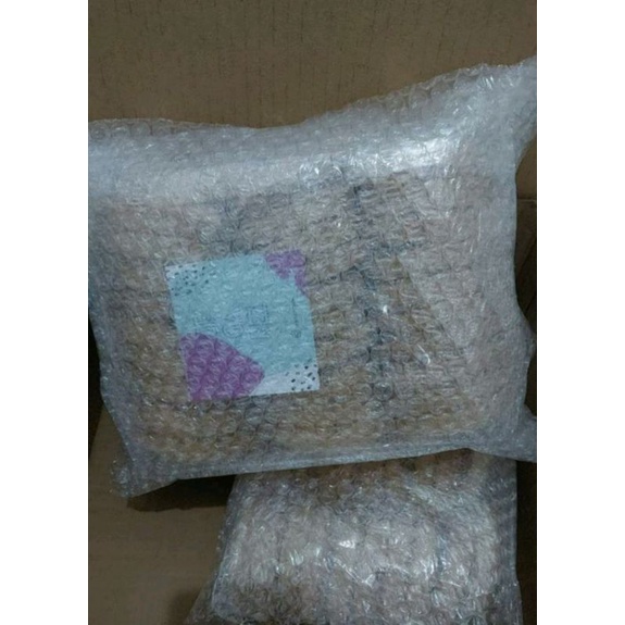 

bubble wrap tambahan packing batok kepala semua motor