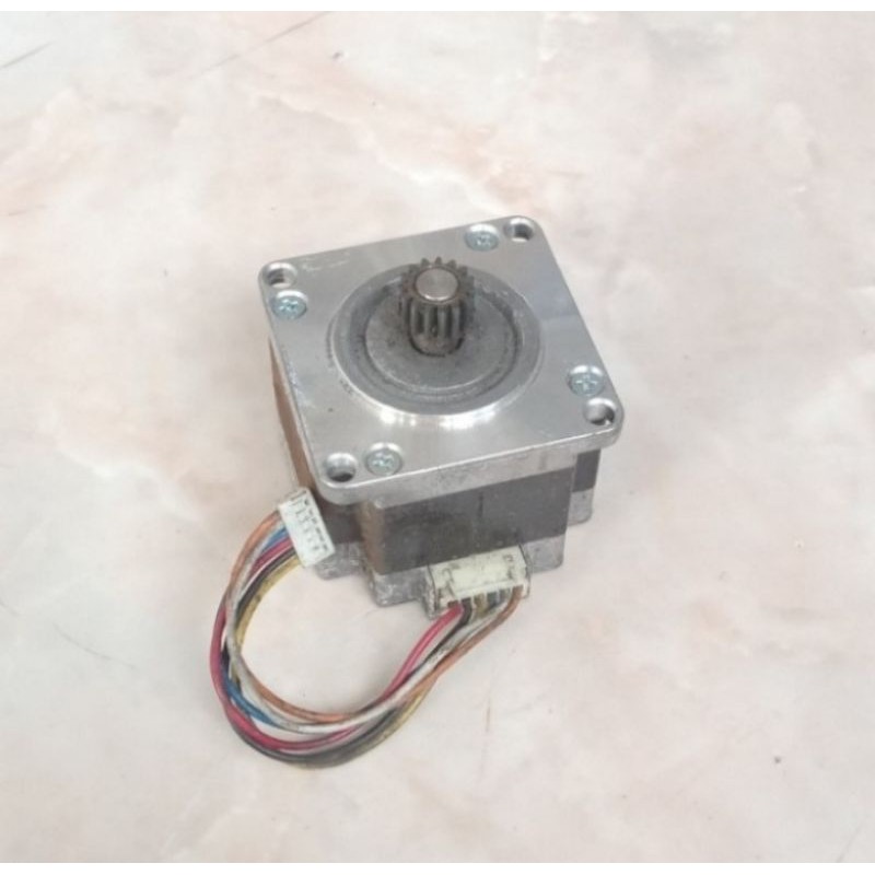 Motor Steper Nema 23 Hibrid Unipolar-Bipolar 23Km-K213-G8V