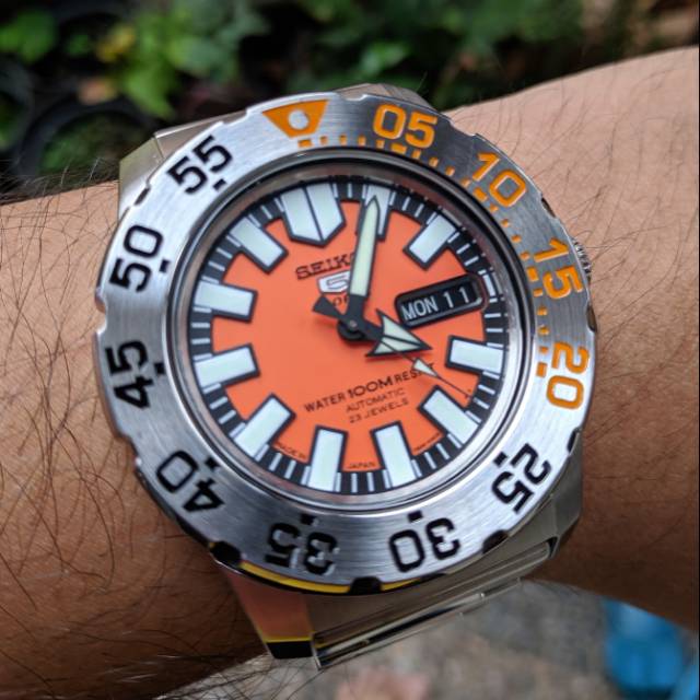 seiko 5 mini monster