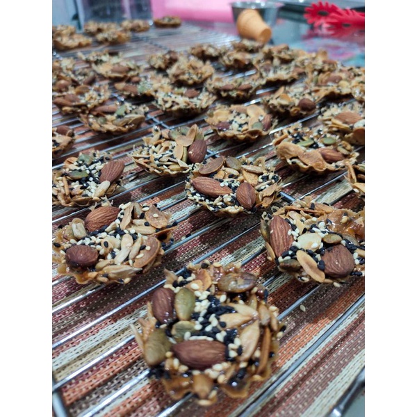 FLORENTINE COOKIES - CRISPY NUTS