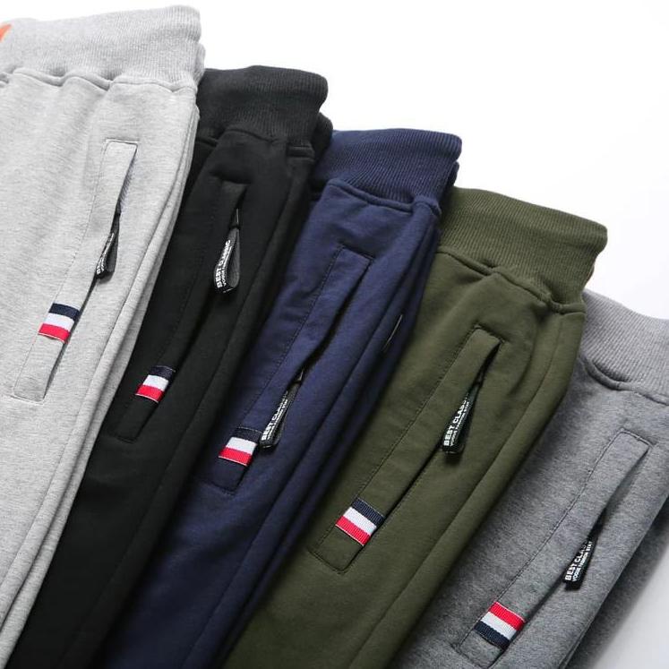 Training HITAM STANDAR SUPER JUMBO bahan Kaos / CELANA TRAINING OLAHRAGA JOGER CEWEK [KWR. 356228]