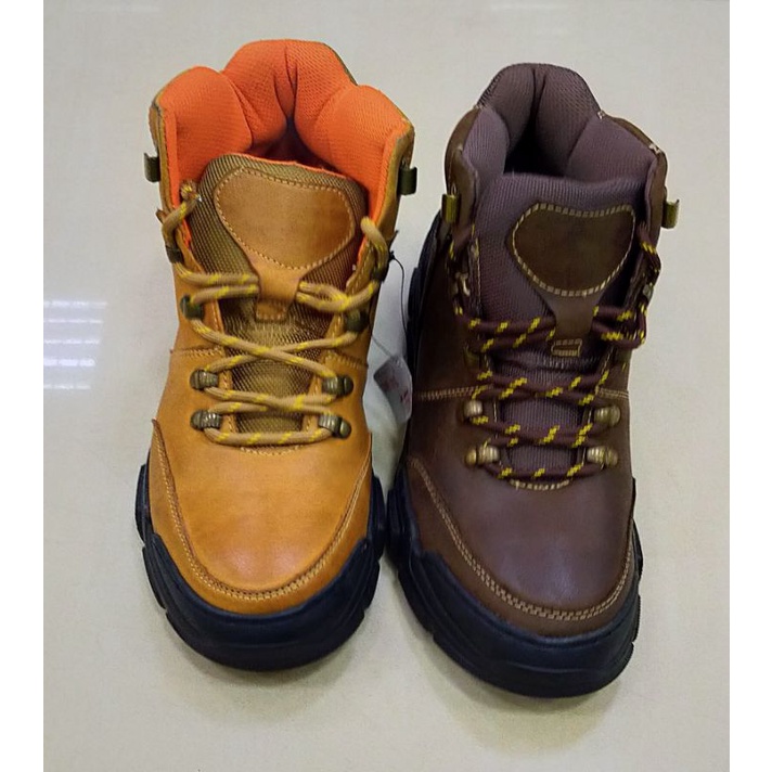 sepatu boot pria Jim Joker