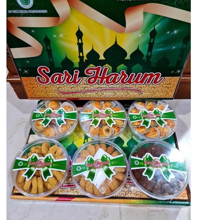 

Harga Bersahabat Paket kue kering lebaran sari harum isi 6 66E''