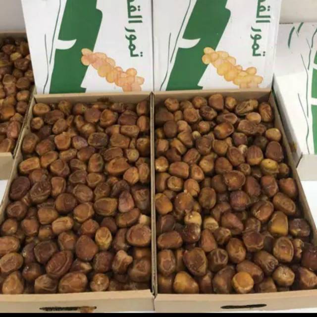 

Kurma Sukkari 1 kg