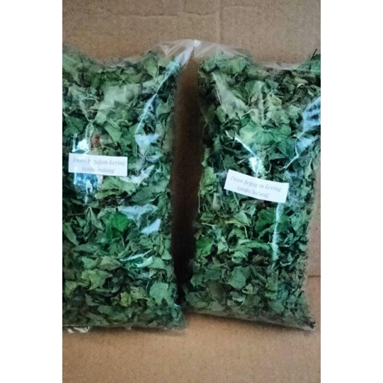 

daun pegagan kering tampa batang per 50 g