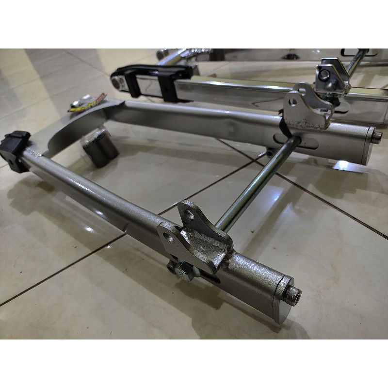 swing arm copy DKT RX king,k,rxs  finishing cat set tingal pasang