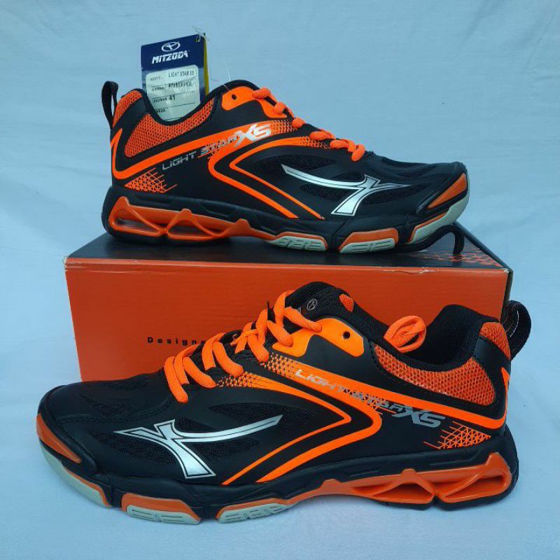 sepatu volly mitzuda Light star X5