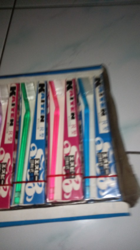 Sikat Gigi Kaiten R Nylon Warna