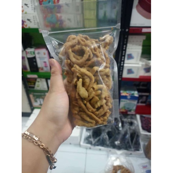 

KERIPIK USUS