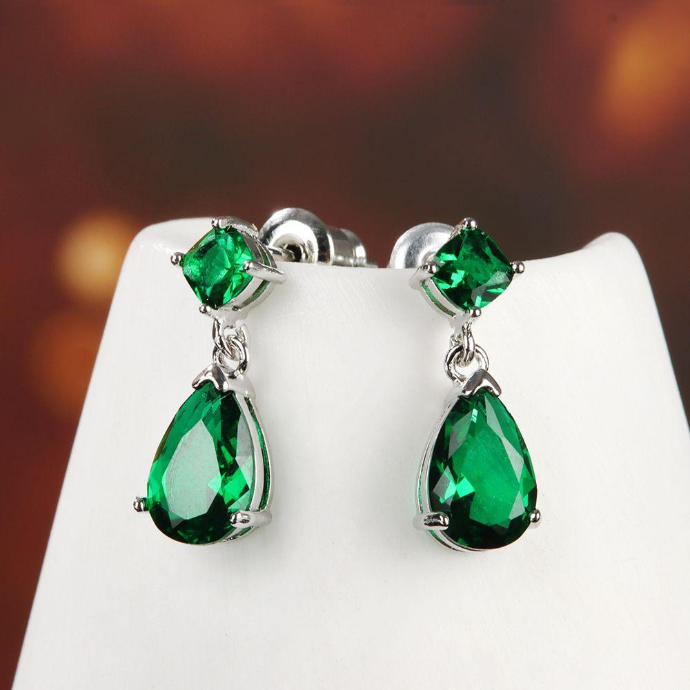 Anting Tetes Air Kristal Nanas Emerald Heart Stud Earring Cubic Zircon