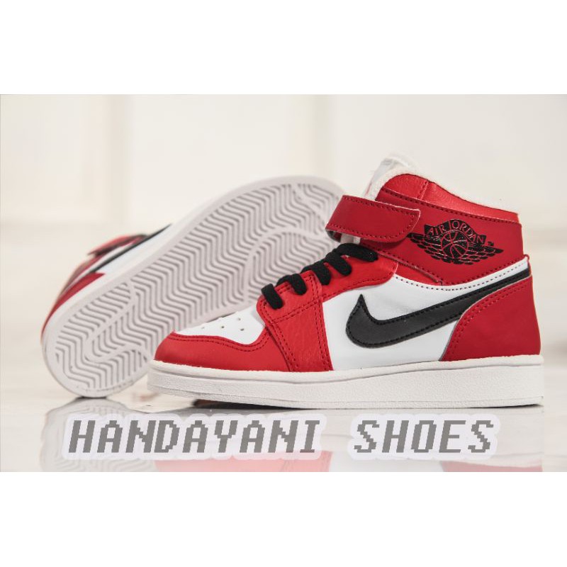 sepatu anak nike air jordan kids merah putih