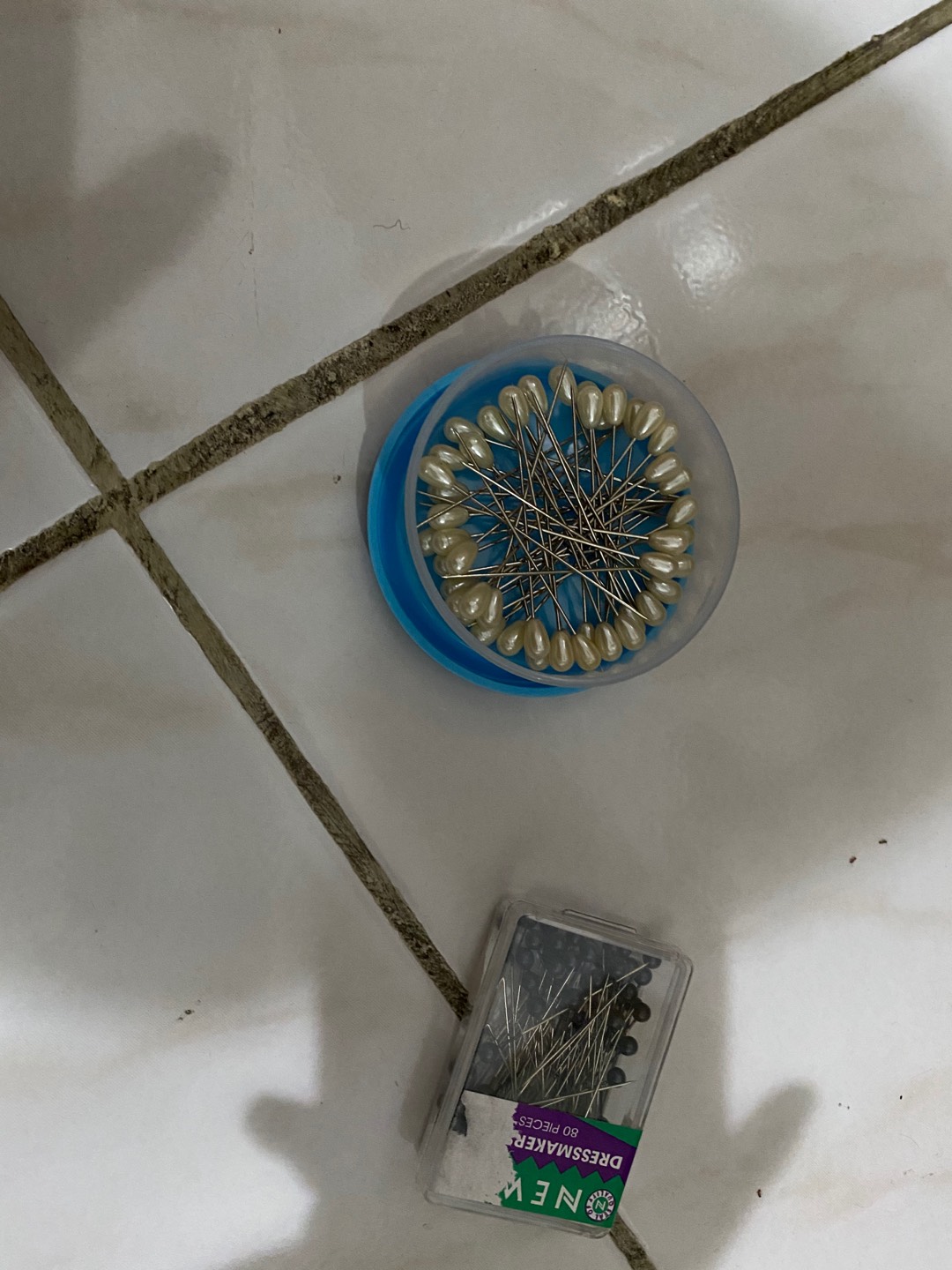 Mini Storage Box Sekat 6 Lorraine 1391 Kotak Jarum Pentul Peniti Aksesoris Pancingan Obat Green Leaf