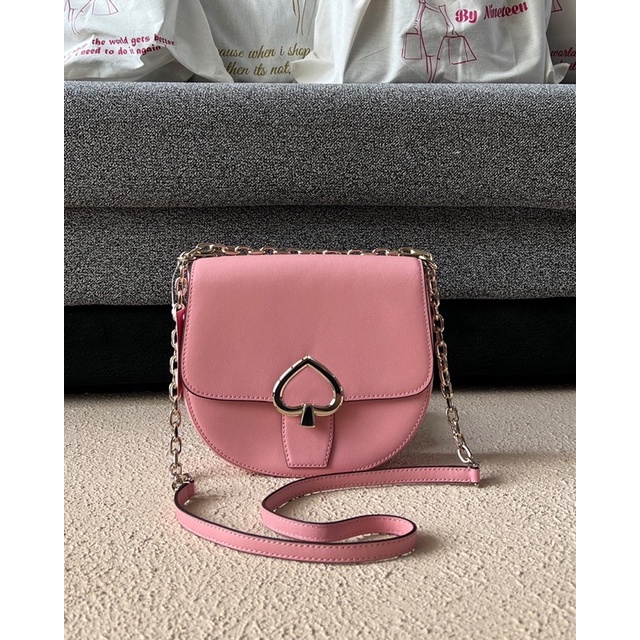 Kate Spade Robyn Chain Medium Saddle Bag - Bright Carnation