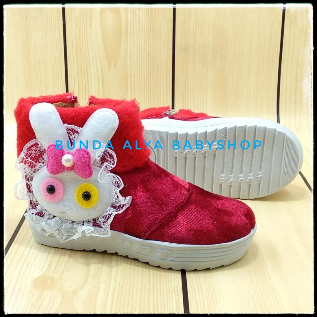 Sepatu Anak Perempuan Umur 1 - 4 Tahun MERAH Alas Karet  - Sepatu Anak Cewek Boots 1 - 4 Tahun Bulu Size 22 - 30 Alas Karet Anti Licin