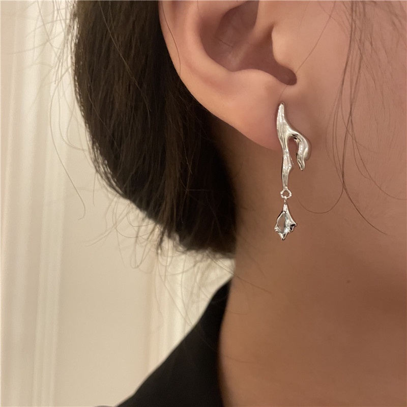 Anting Zirkon Untuk Aksesoris