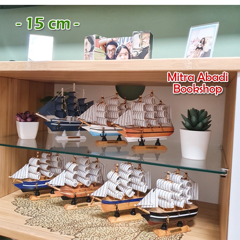 Dekorasi Miniatur Kapal Phinisi Mini Gaya Mediterania Ukuran 15 cm