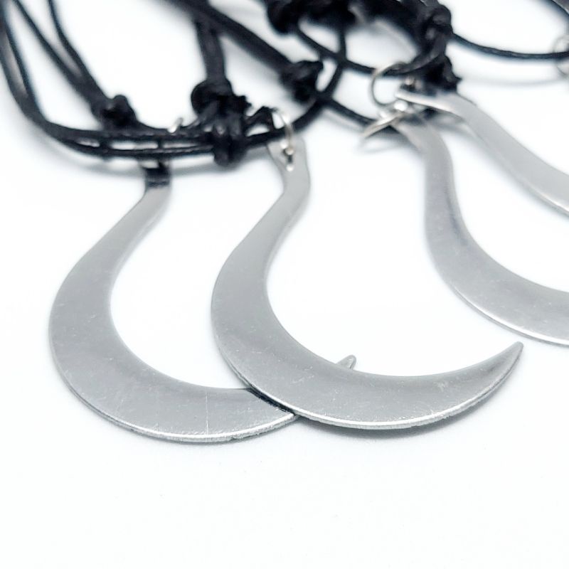 kalung model arit / celurit