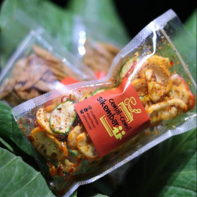 

KERUPUK BUMBU SEBLAK