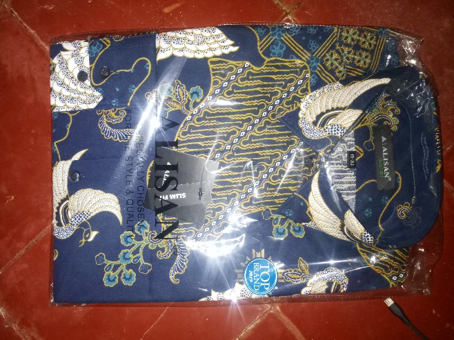 Kemeja Batik Alisan Lengan Panjang Slim Fit 00106