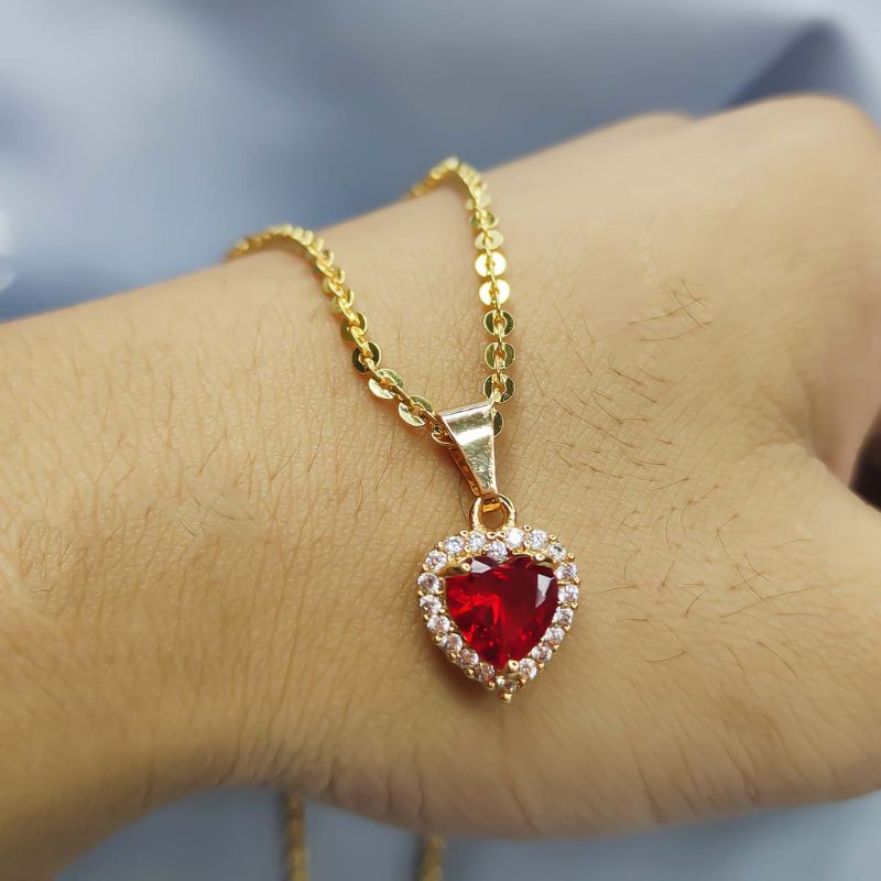 Kalung Titanium Gold Liontin Batu Merah Perhiasan Wanita