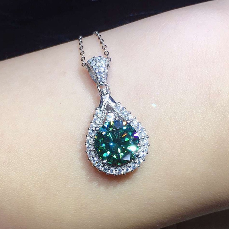 Kalung Liontin Cubic Zirconia Warna Hijau Untuk Wanita