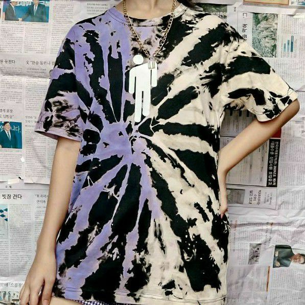 Kaos Band Tee Billie Eilish Tie Dye Tshirt (lilac)
