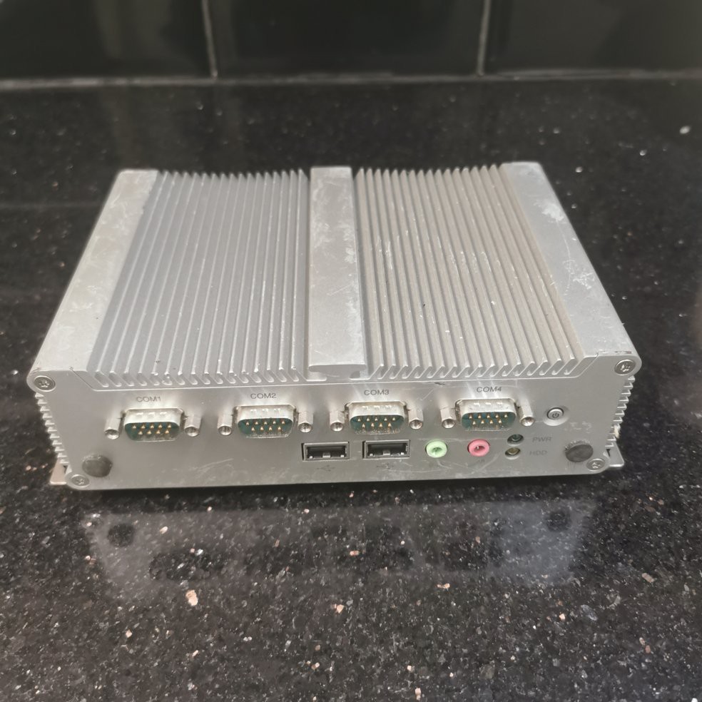 Mini PC Industrial Intel Atom D2550 Ram 2Gb DDR3 Dual LAN Dan 4 RS232